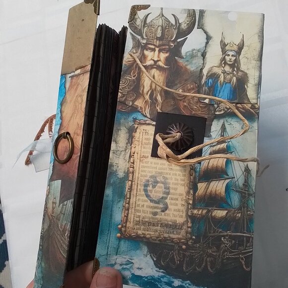 Junk Journal Vintage Vikings - Picture 6 of 16
